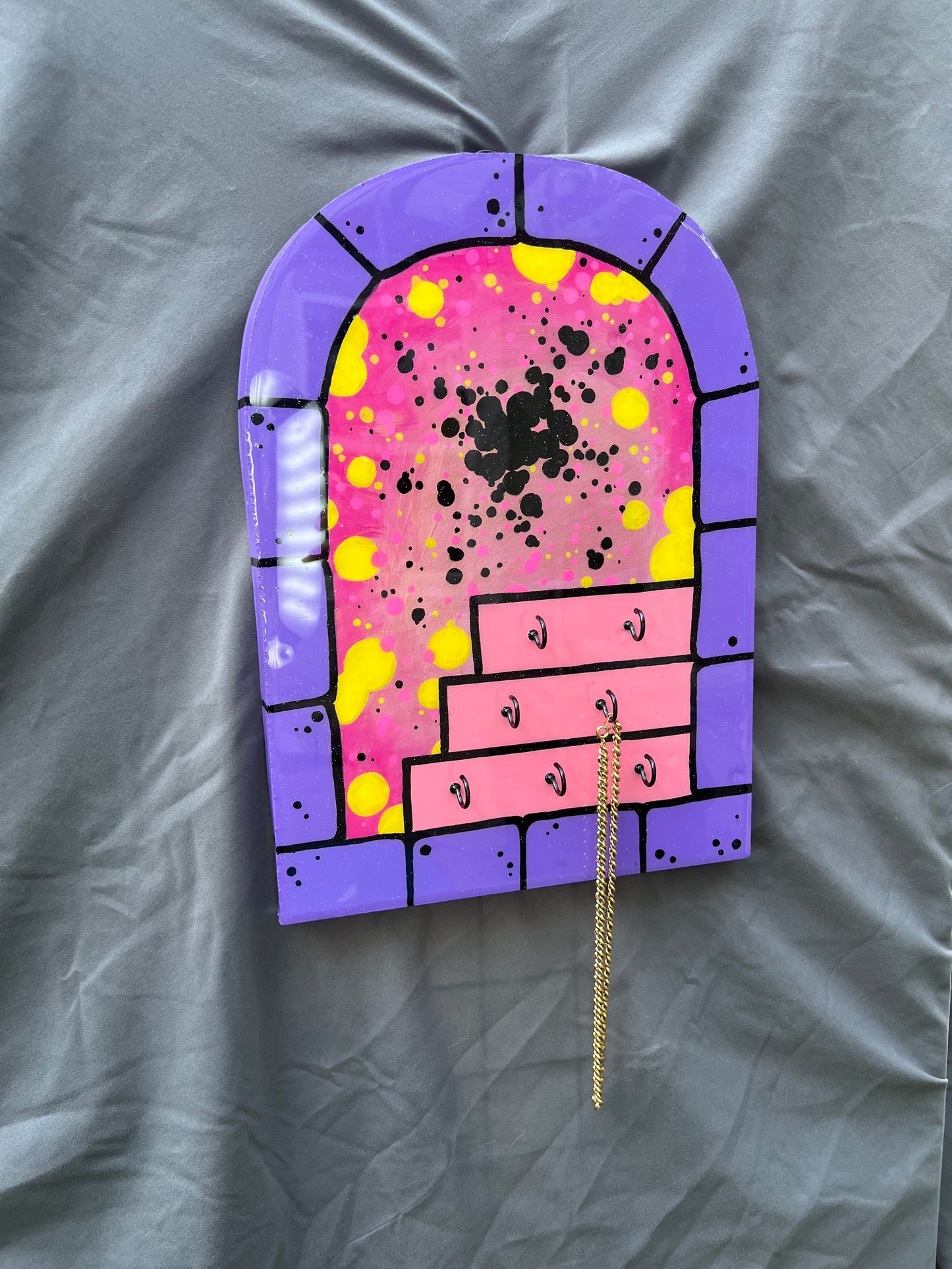 Portal Wall Hanger | Hand-Painted Epoxy Jewelry & Key Rack